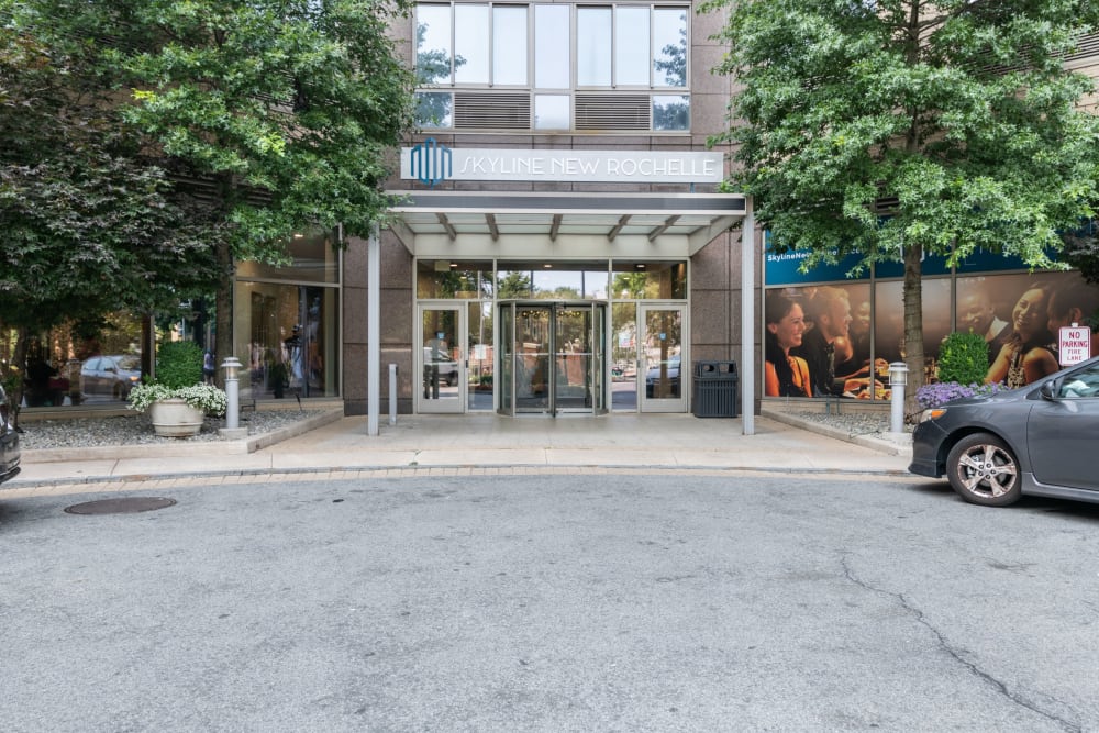 View of main entrance from outside at Skyline New Rochelle in New Rochelle, New York