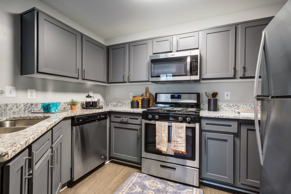 Large apartment kitchen at Dulles Greene in Herndon, Virginia