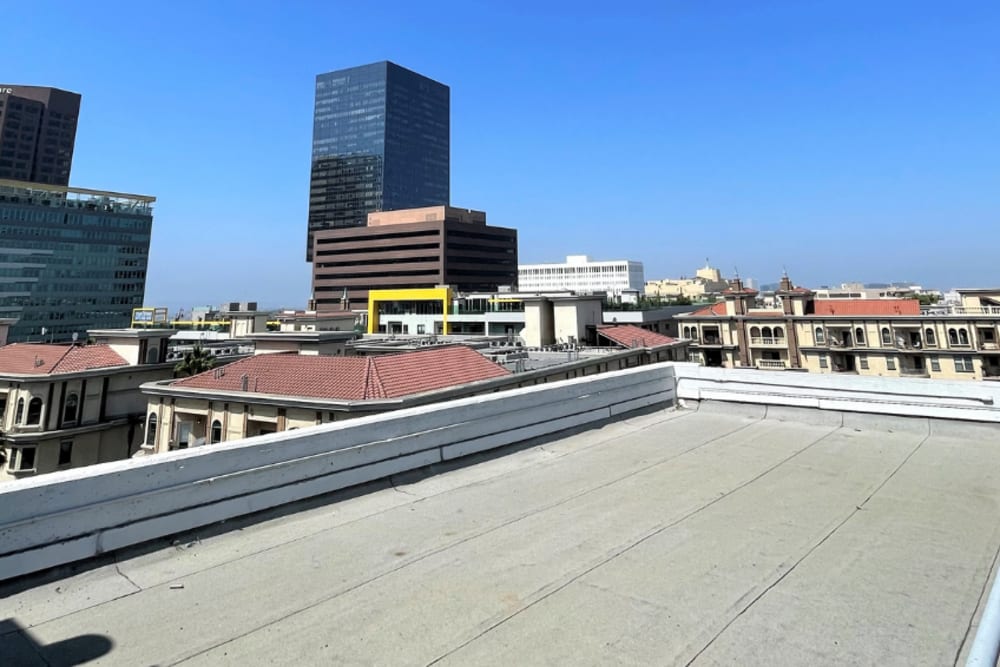 Rooftop of Los Angeles Self Storage in Los Angeles, California