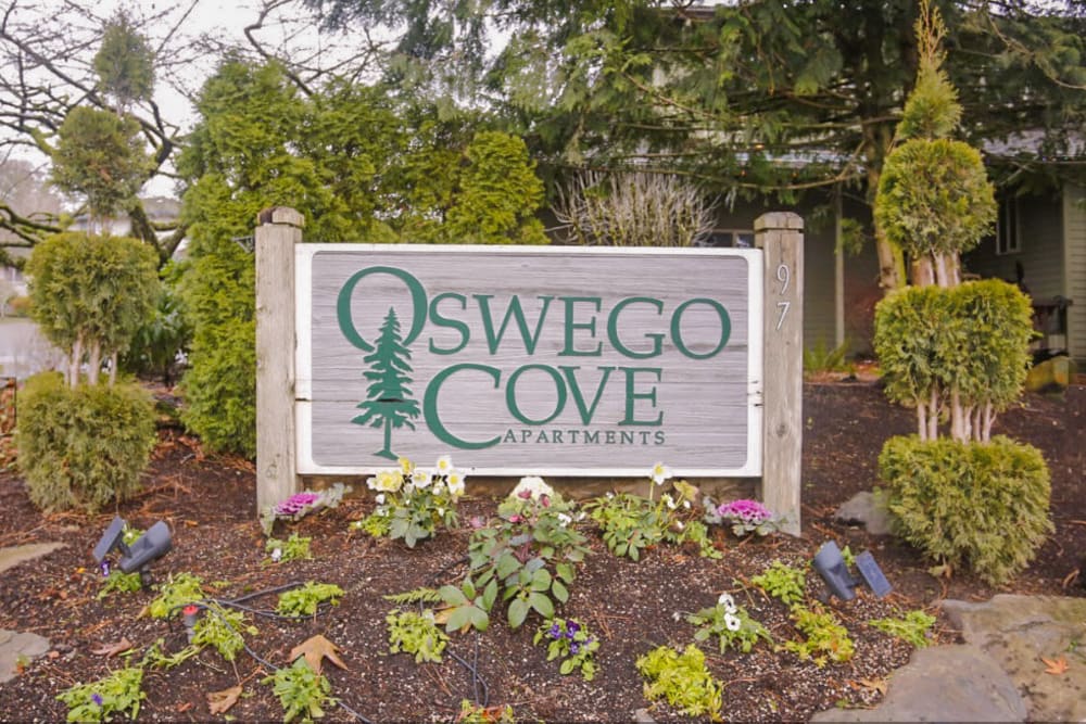 Exterior welcoming sign at Oswego Cove in Lake Oswego, Oregon