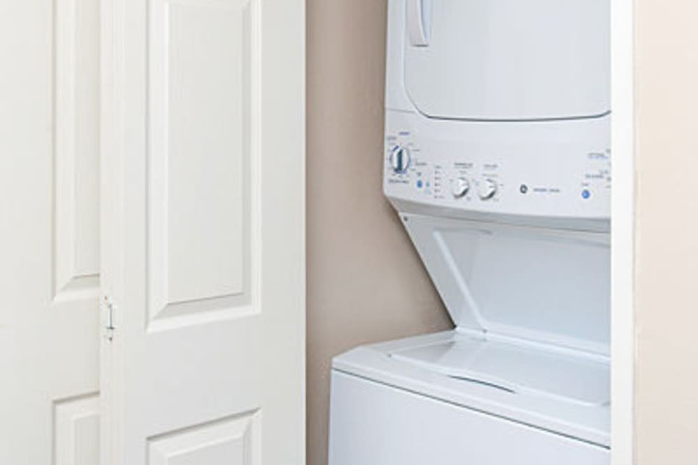 washer and dryer at Alta off the Avenue in Burlingame, California