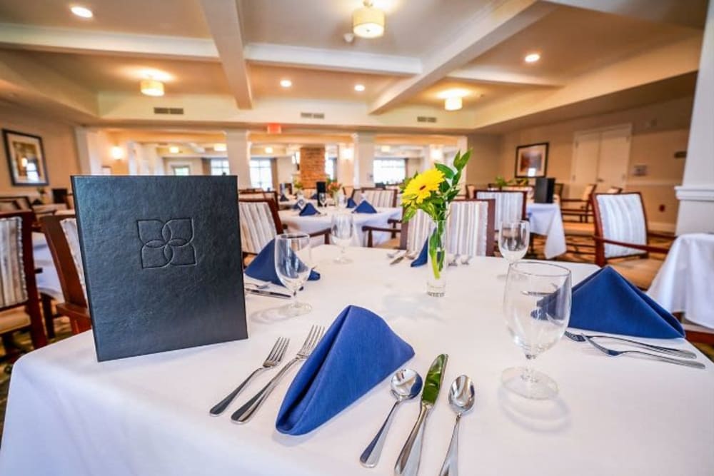 Dining room at Harmony at Anderson in Cincinnati, Ohio