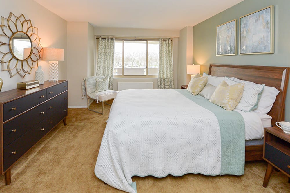 Bedroom at Towers of Windsor Park Apartment Homes in Cherry Hill, New Jersey