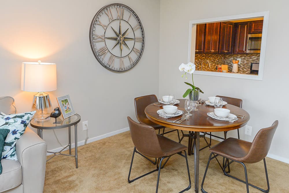 Dining area at Towers of Windsor Park Apartment Homes in Cherry Hill, New Jersey