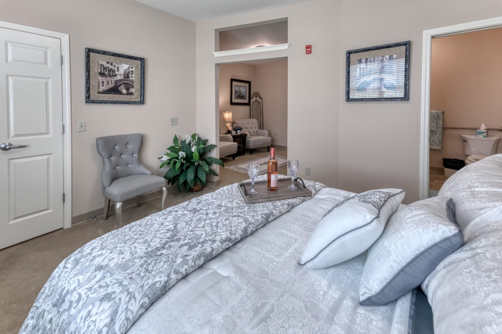 Spacious bedroom at Addington Place of Shoal Creek in Kansas City, Missouri