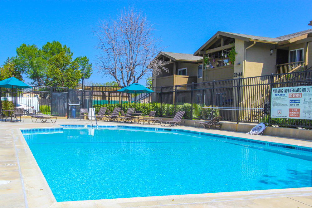 the community pool at Ramona Vista in Ramona, California