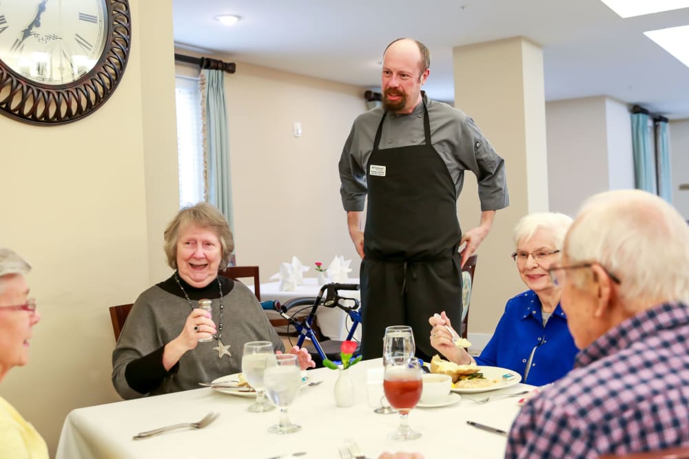 Chef talking with residents at Harmony at West Ashley in Charleston, South Carolina