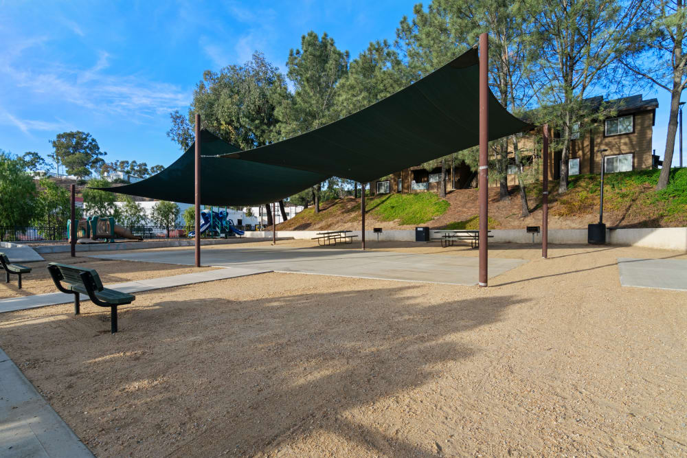 A covered picnic area at Terrace View Villas in San Diego, California