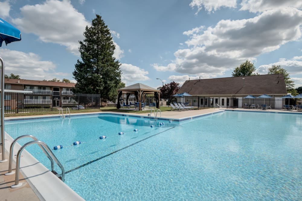 Sparkling swimming pool at Willow Lake Apartment Homes in Laurel, MD