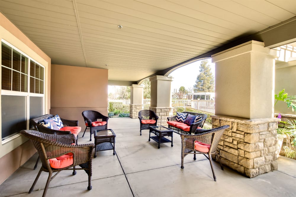 Covered outdoor common area at Pacifica Senior Living Bakersfield in Bakersfield, California