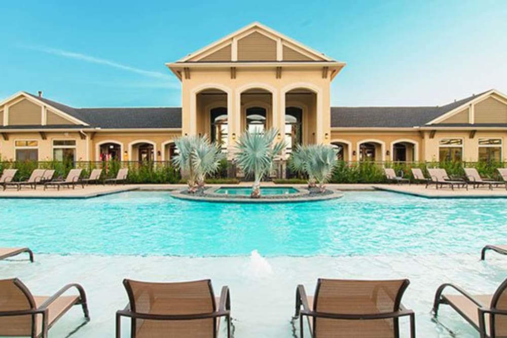 Shimmering pool at Palms at Cinco Ranch in Richmond, Texas