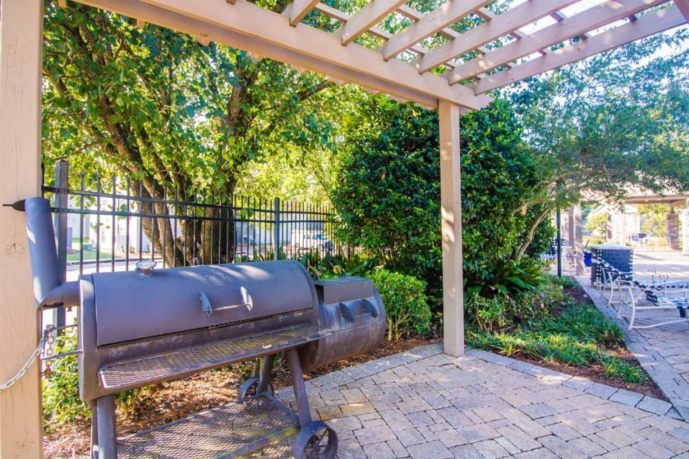 Grill station at Van Mark Ridgeland in Ridgeland, Mississippi