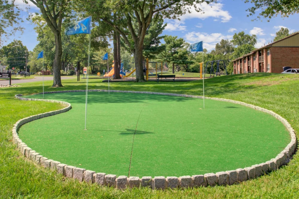 Putting green at Sherwood Village Apartment & Townhomes in Eastampton, New Jersey