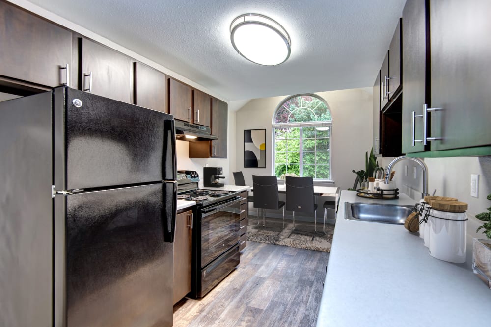 A updated kitchen at Wellington Apartment Homes in Silverdale, Washington