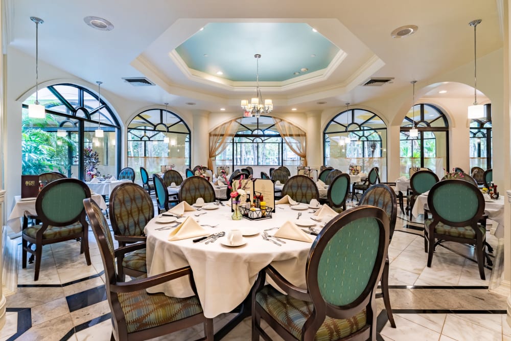 Spacious dining room at Pacifica Senior Living Forest Trace in Lauderhill, Florida