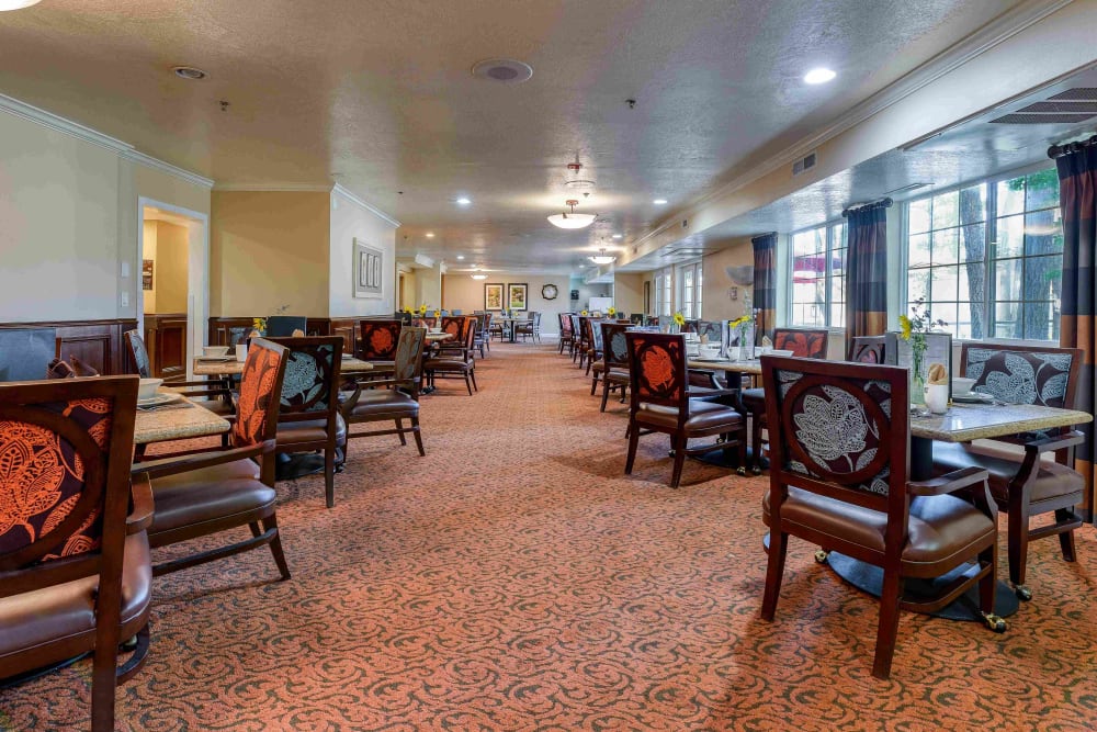 Spacious dining room at Pacifica Senior Living Millcreek in Salt Lake City, Utah