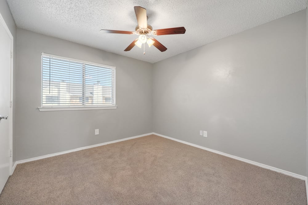 Bedroom at Highland Oaks in Duncanville, Texas