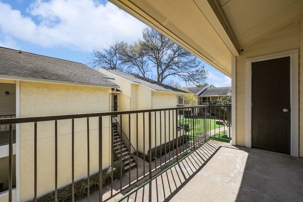 Patio at Highlands of Duncanville in Duncanville, Texas