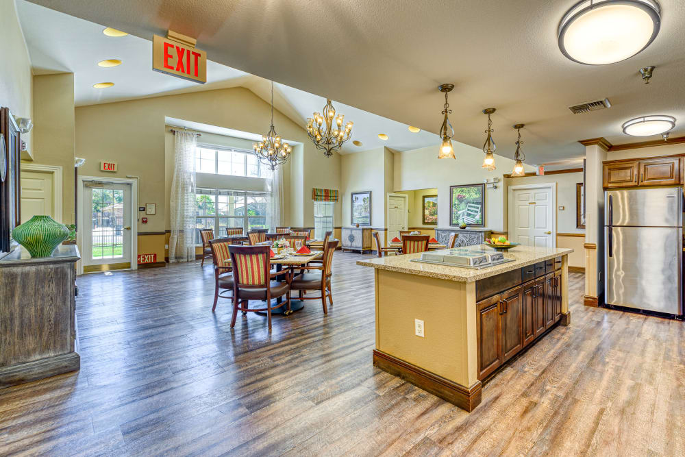 Kitchen and dining area at Pacifica Senior Living Hemet in Hemet, California