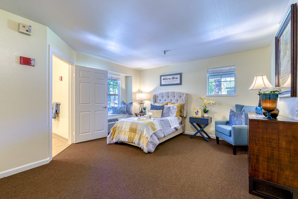 Resident bedroom at Pacifica Senior Living Hemet in Hemet, California