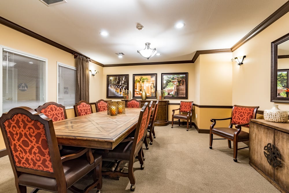 Community area at Pacifica Senior Living Ellensburg in Ellensburg, Washington