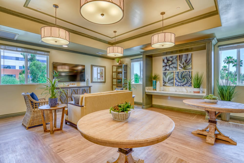 Lobby area at Pacifica Senior Living Paradise Valley in Phoenix, Arizona