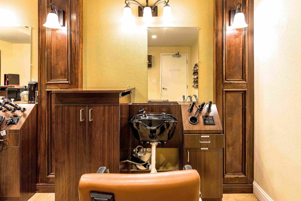 Salon and barbershop at Pacifica Senior Living San Leandro in San Leandro, California