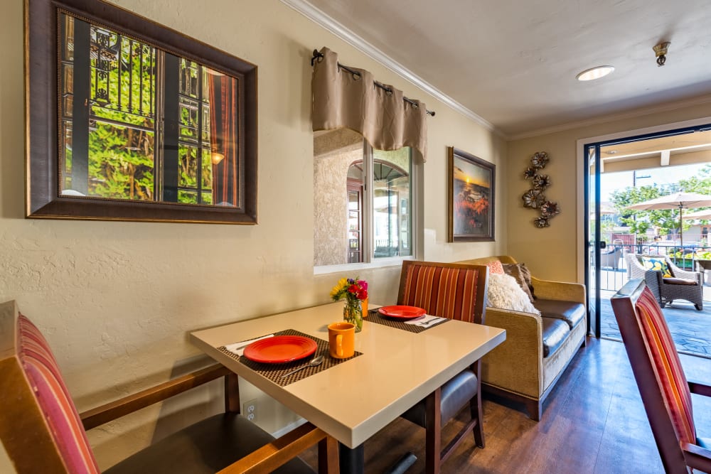 Dining room at Pacifica Senior Living Santa Barbara in Santa Barbara, California