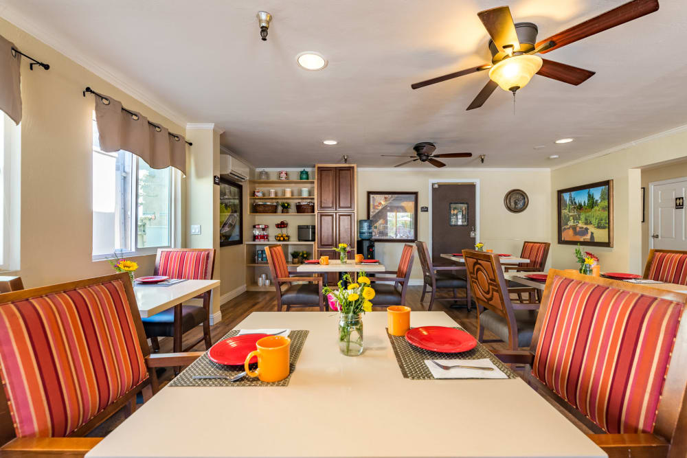 Dining room at Pacifica Senior Living Santa Barbara in Santa Barbara, California