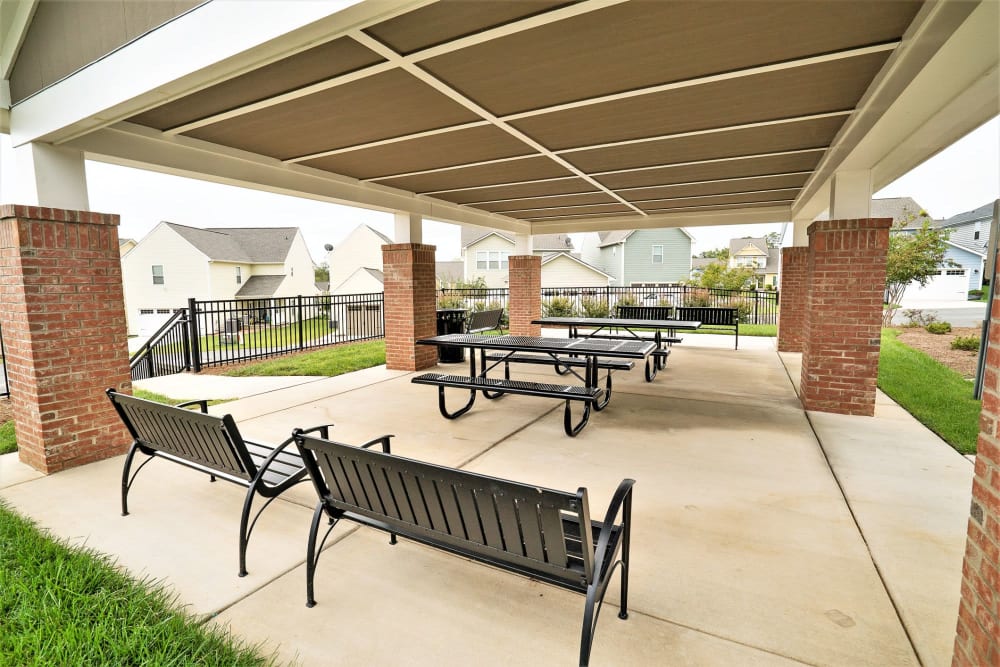 Community hangout area at Charleston Row Townhomes in Pineville, North Carolina