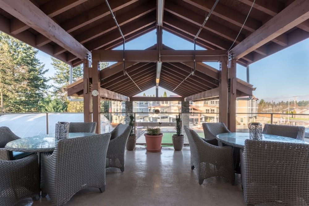 Outdoor seating area at Pacifica Senior Living Vancouver in Vancouver, Washington