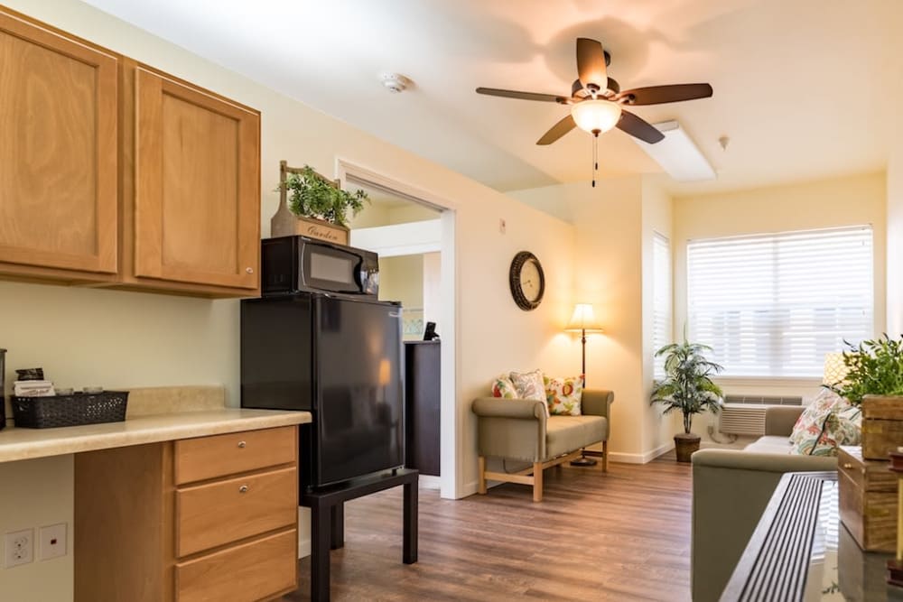 Resident kitchen & living room at Pacifica Senior Living Vancouver in Vancouver, Washington