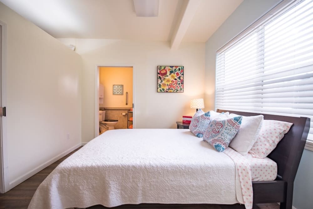 Resident bedroom at Pacifica Senior Living Vancouver in Vancouver, Washington