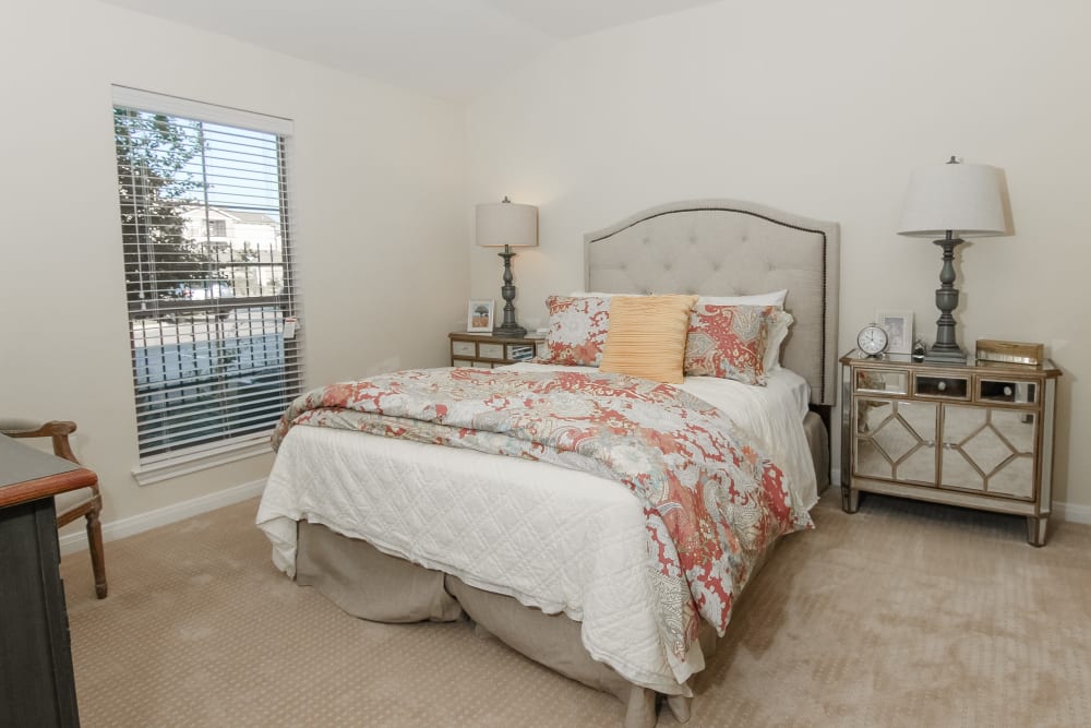 A spacious bedroom at Village on the Park Onion Creek in Austin, Texas