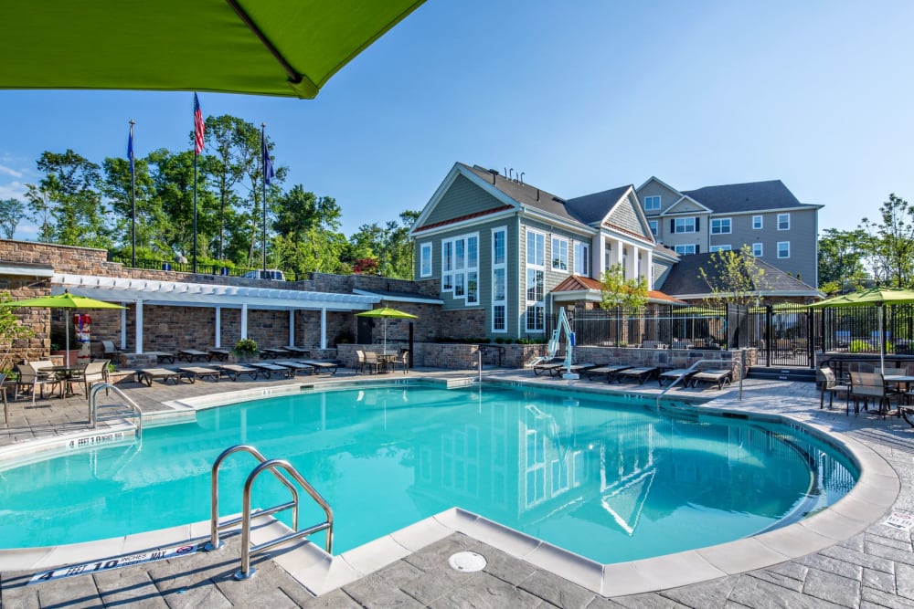Luxurious swimming pool at Vista at Town Green in Elmsford, New York