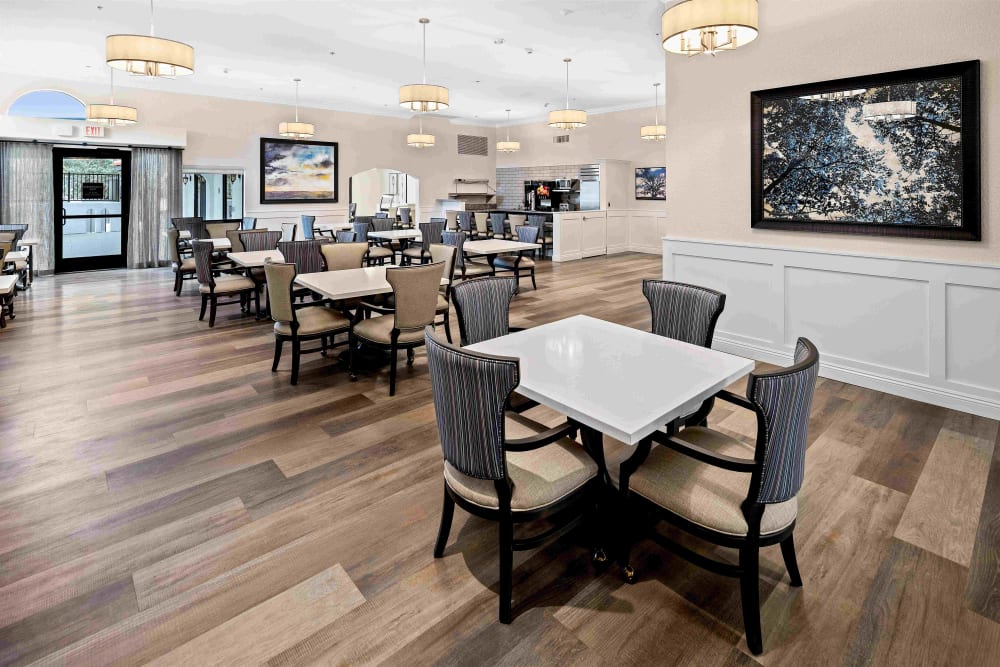 Spacious dining room at Pacifica Senior Living Vista in Vista, California