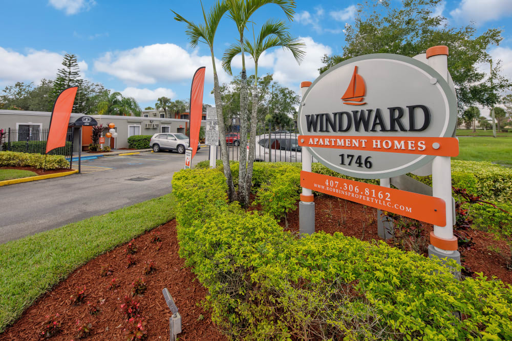 Exterior sign at Windward Apartments in Orlando, Florida