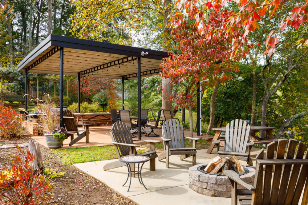 Outdoor seating at Lofts by the Lake in Greer, South Carolina