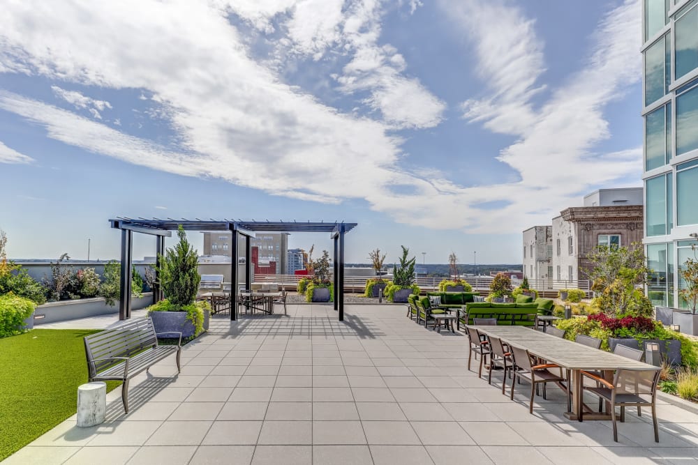 6th floor terrace with patio seating and a grilling pavilion at One City Center in Durham, North Carolina
