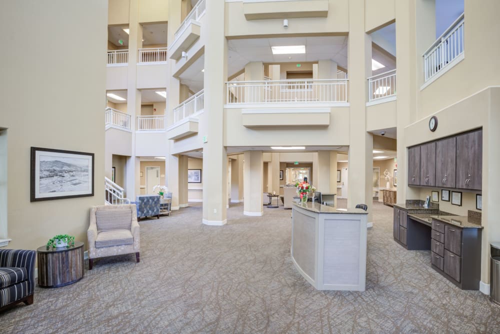 Large open lobby area at Timber Pointe Senior Living in Springfield, Oregon