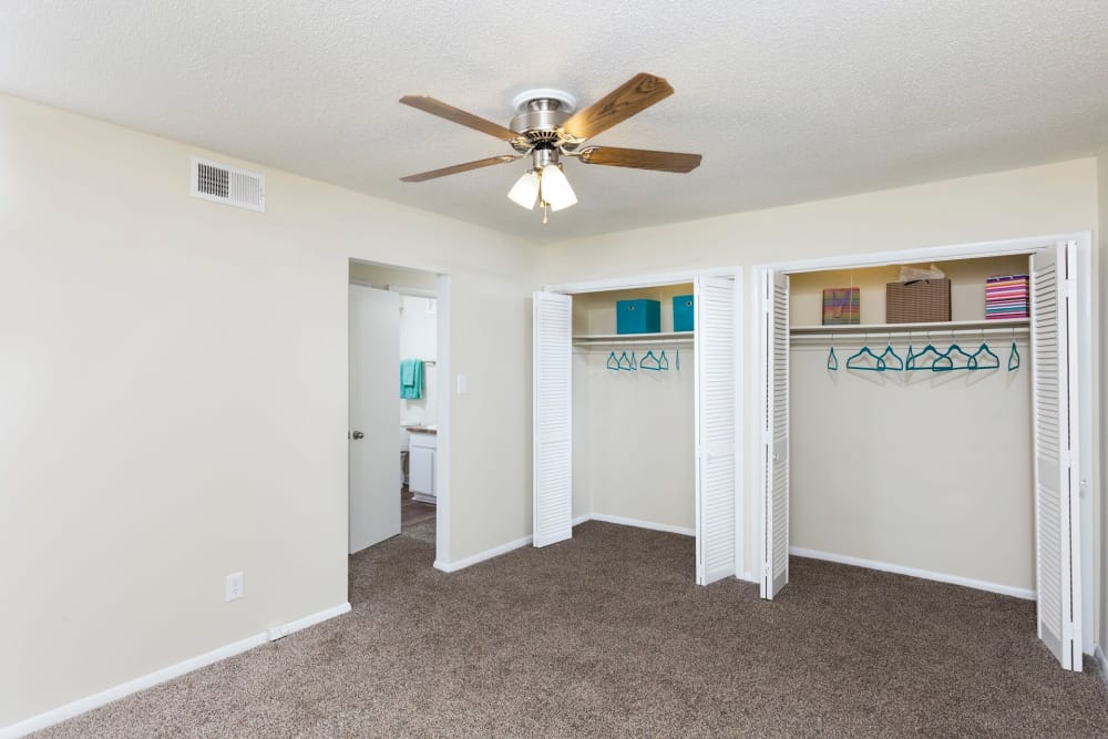 Bedroom with ceiling fan at Homewood Heights Apartment Homes in Birmingham, Alabama