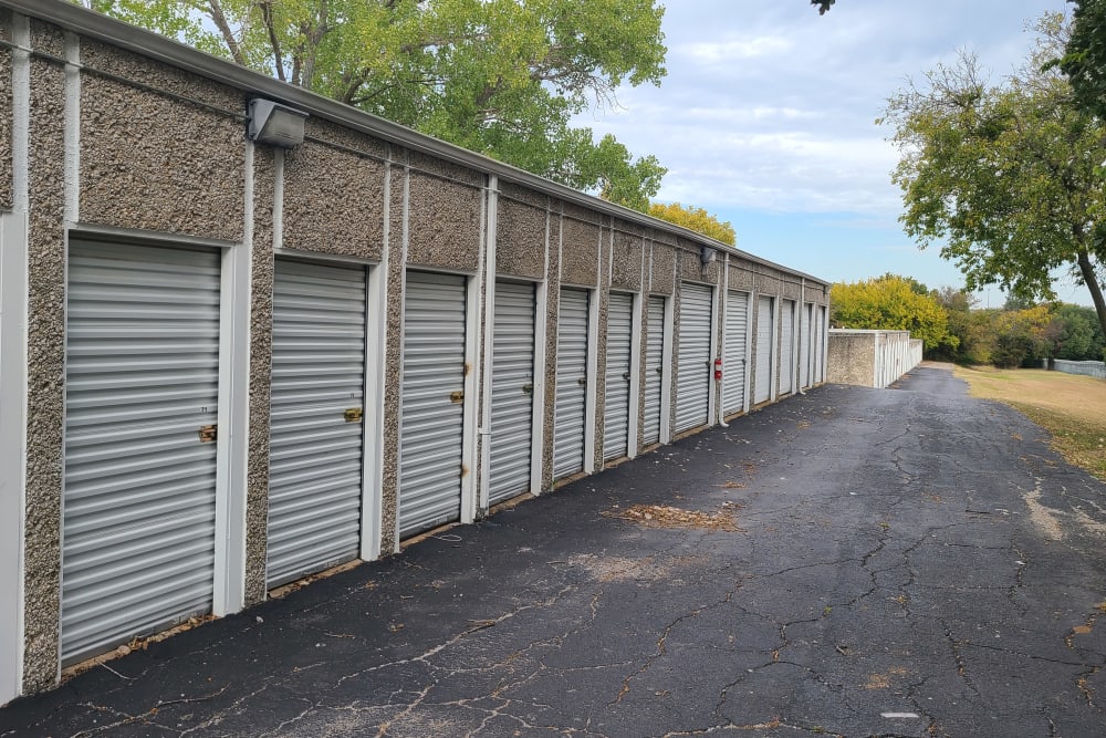 View our list of features at KO Storage in Weatherford, Texas