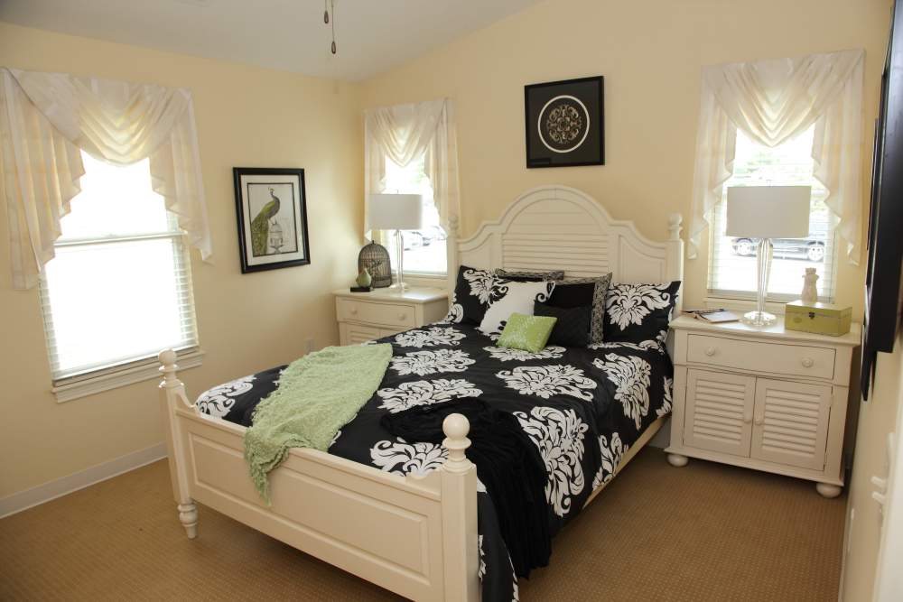 Bedroom at Location Finder - Page Load Testing in Bend, Oregon