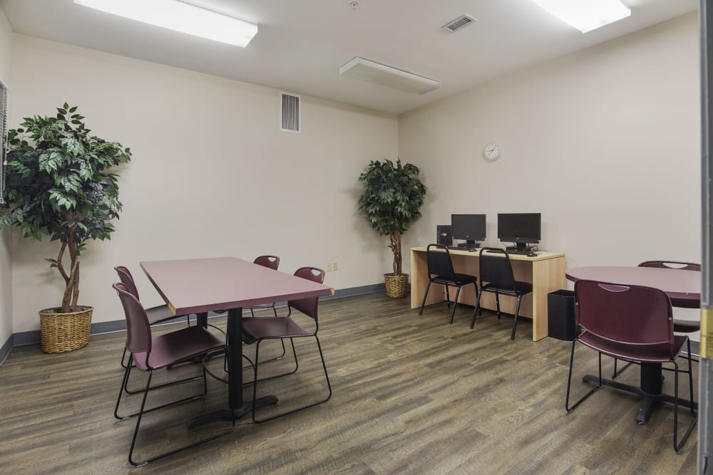 Common space and computer room at Smallwood Summit in Baltimore, Maryland