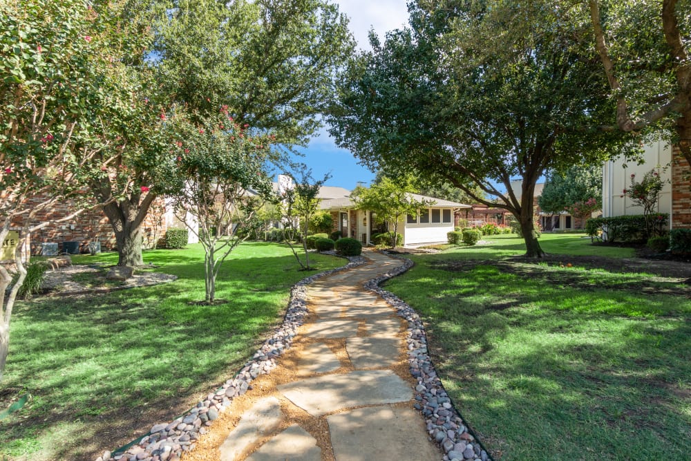 walkway  at Stonegate Apartments in Mckinney, Texas