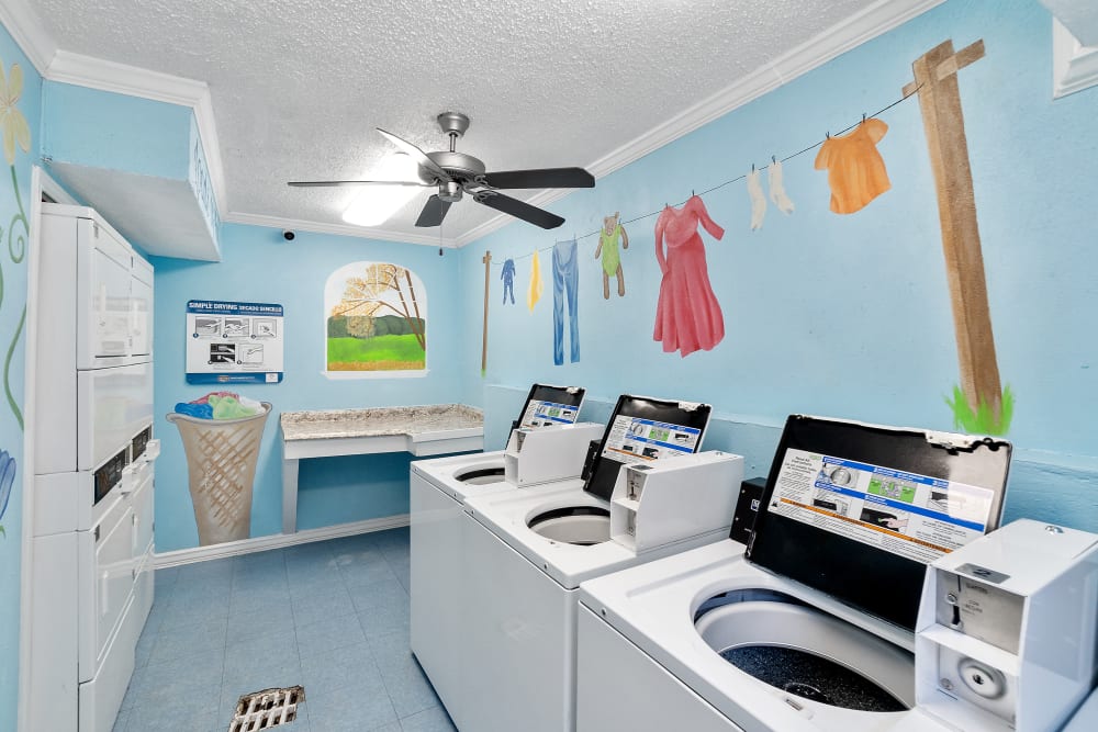 laundry room at Woodland Park in Arlington, Texas