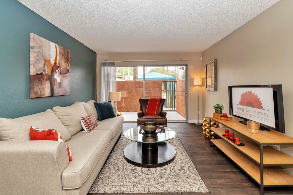 Apartment with private patio at Colter Park, Phoenix, Arizona