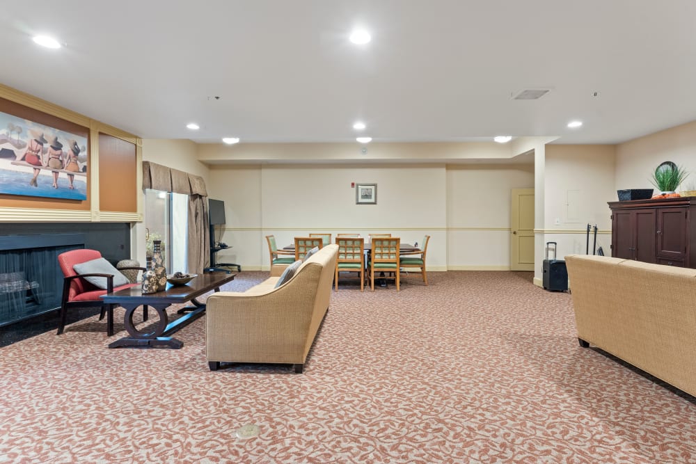Lobby and lounge area at Pacifica Senior Living Burlingame in Burlingame, California