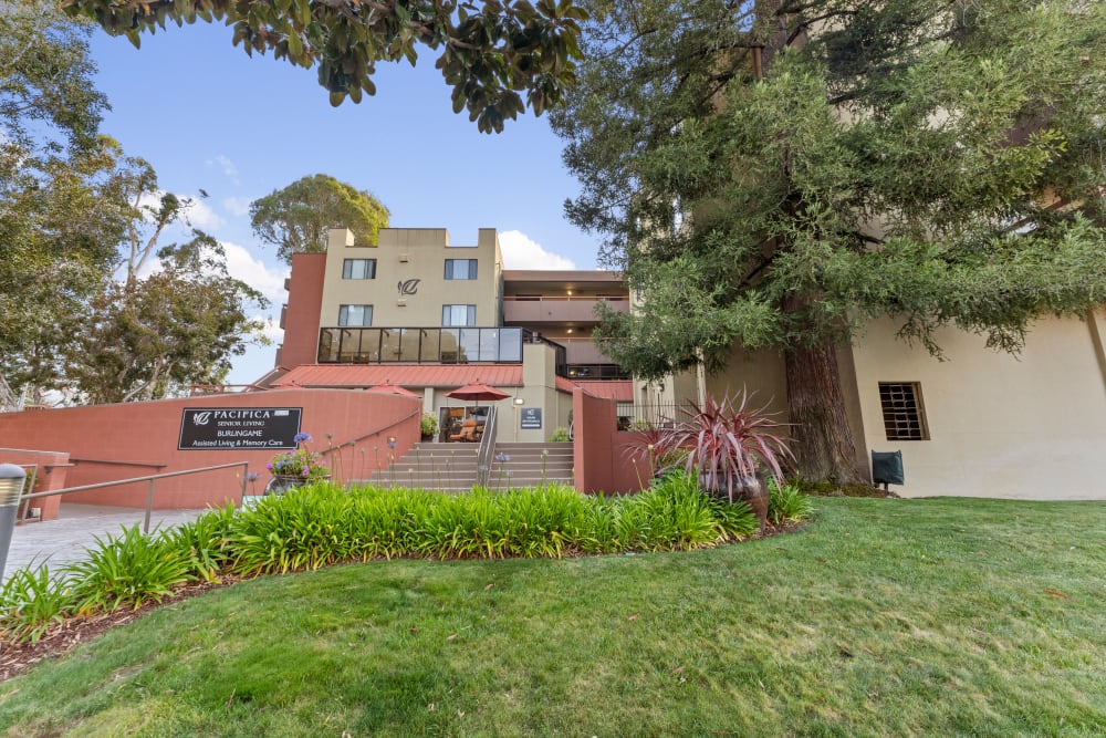 Exterior entrance at Pacifica Senior Living Burlingame in Burlingame, California