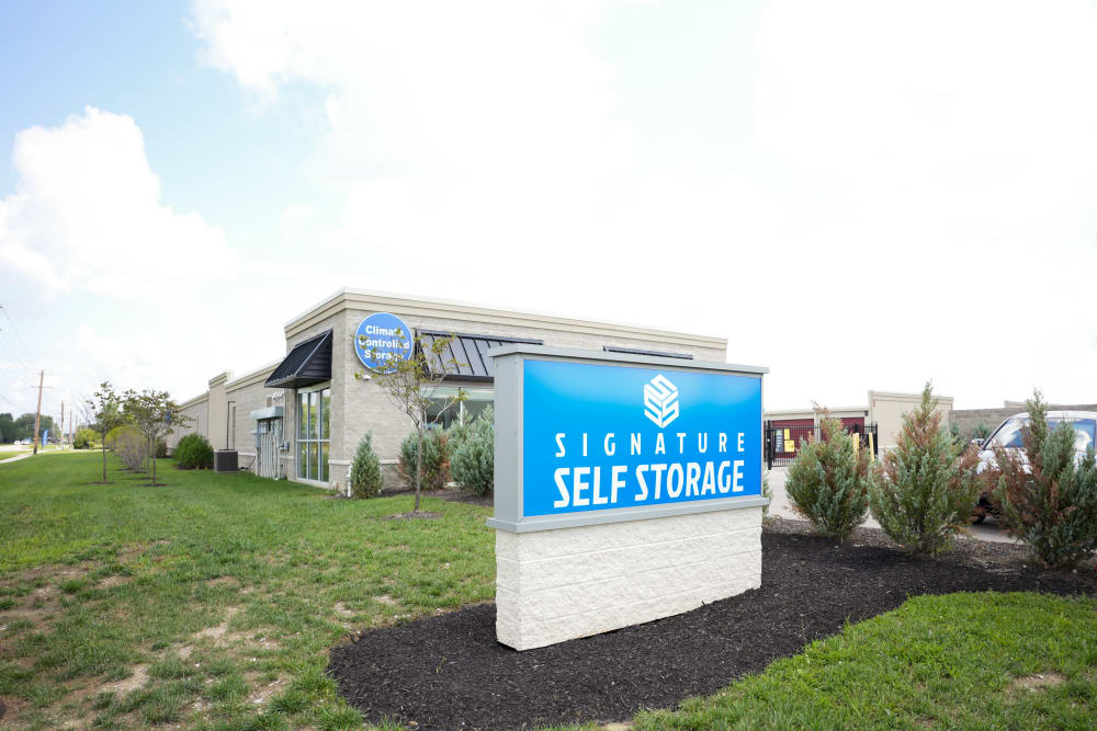 Exterior of Signature Self Storage in Brownsburg, Indiana